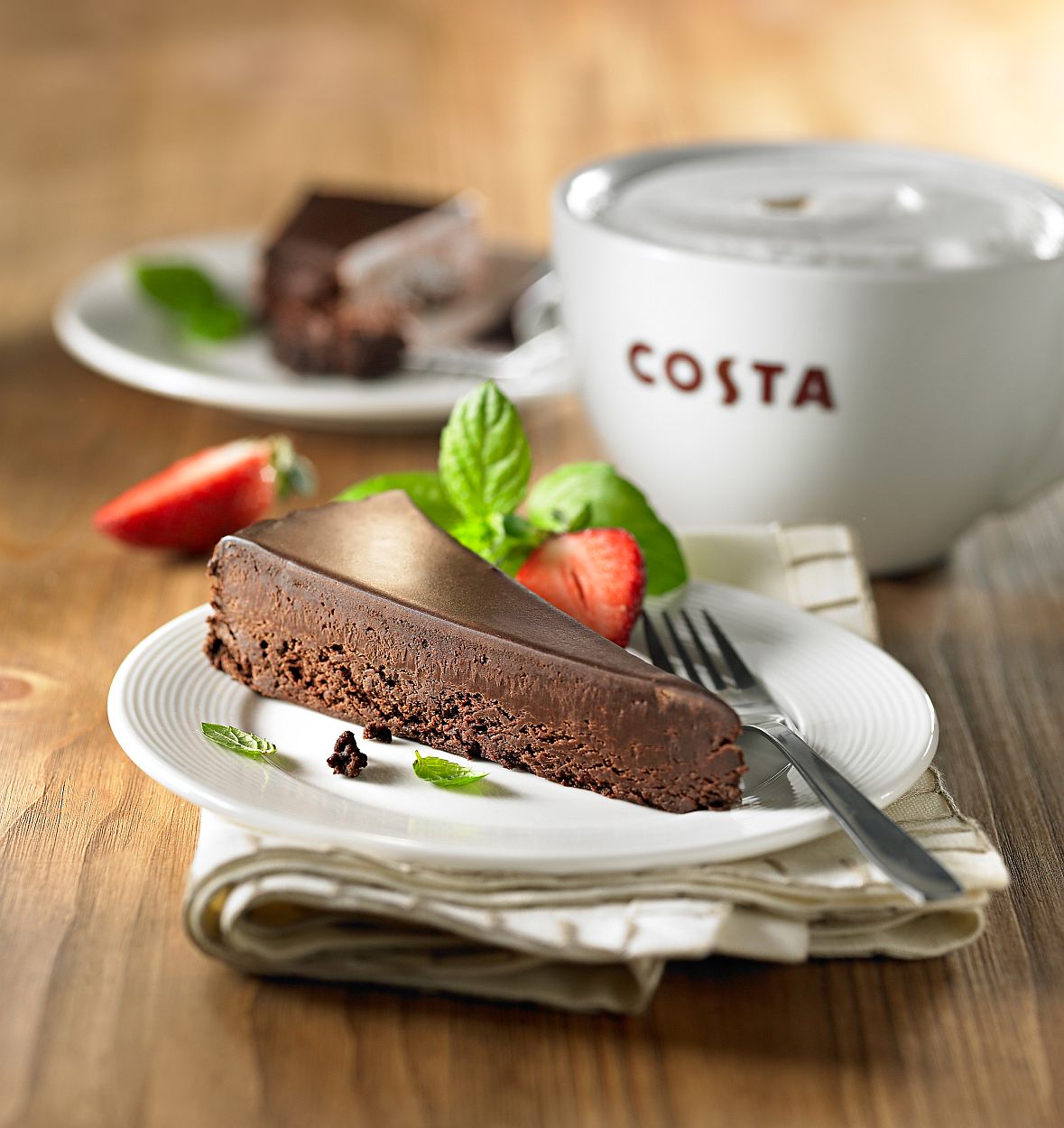 COSTA_COFFEE_Torcik_Czekoladowy