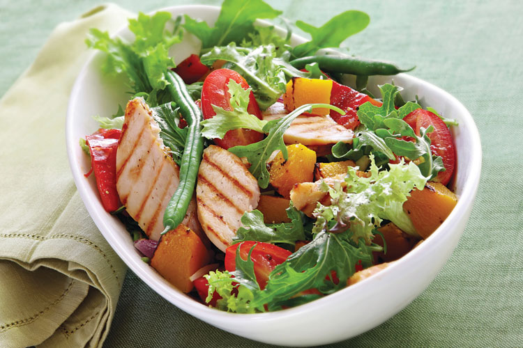 5_ensalada-de-pollo-asado-y-verduras