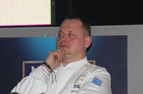 dariusz.strucinski