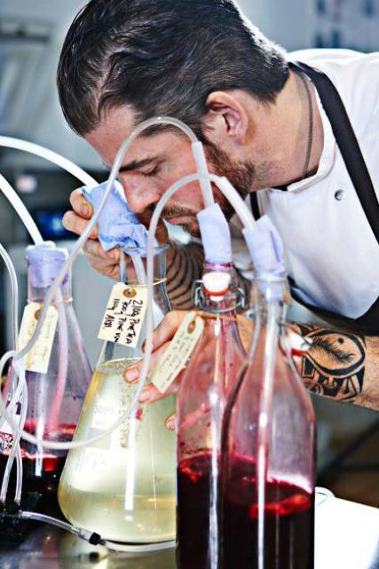 pasjonat_w_laboratorium
