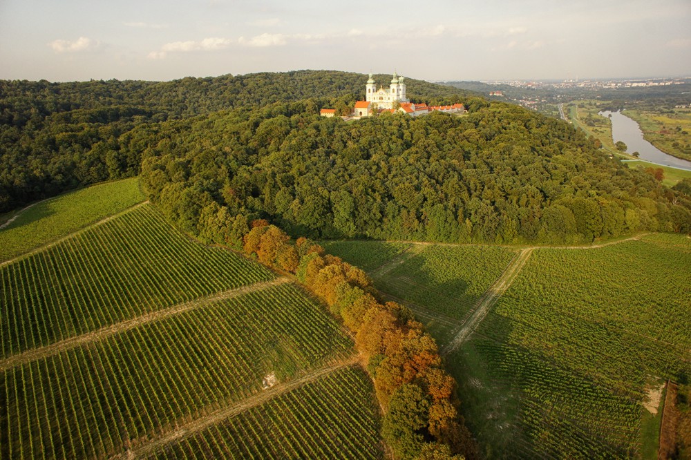 Winnica_Srebrna_Gra_z_lotu_ptaka_2