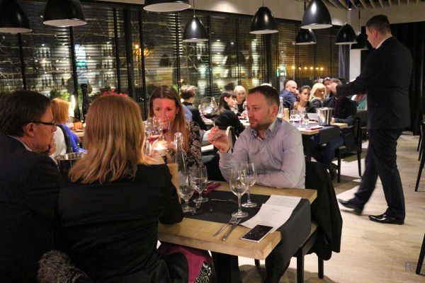 wineDinner002