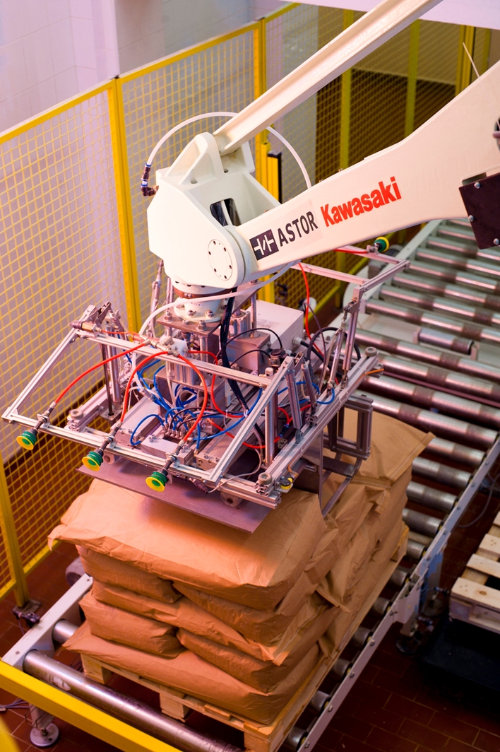 Robot_Kawasaki_ZD_130_S__1