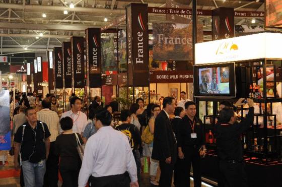 fha_france_group_pavilion_small.jpg