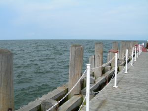 574087_pier.jpg