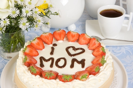 lovemom_cake.jpg