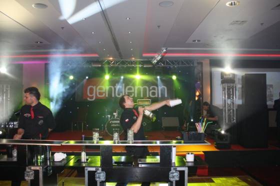 gentleman019.jpg