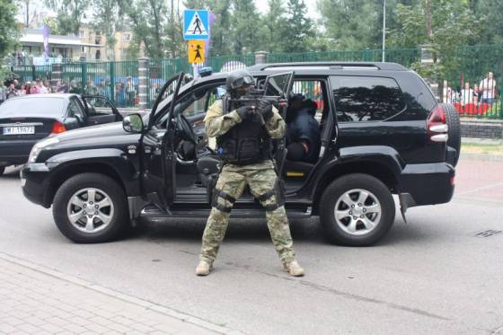 policja_artysci013.jpg