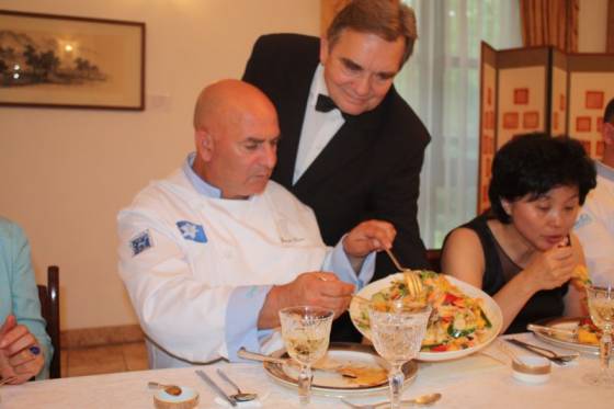 ambassy003.jpg
