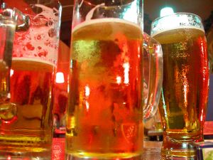 349562_beer_mugs.jpg